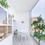 Coastal Vista: Retreat In Nature