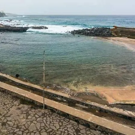 Coastal Vista: Retreat In Nature Bajamar (La Laguna)