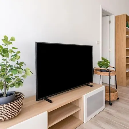 Coastal Vista: Retreat In Nature Bajamar (La Laguna)