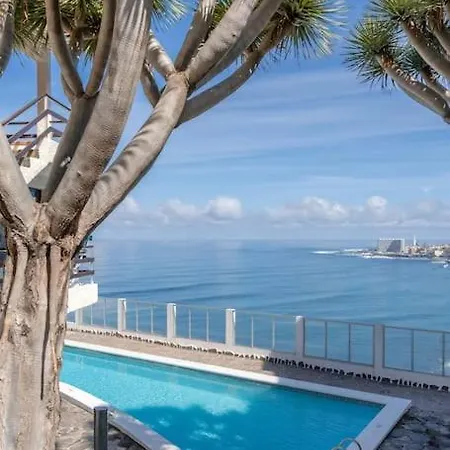 Coastal Vista: Retreat In Nature Bajamar (La Laguna)