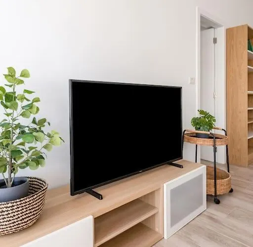 Coastal Vista: Retreat In Nature Bajamar (La Laguna)