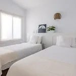 Coastal Vista: Retreat In Nature *
