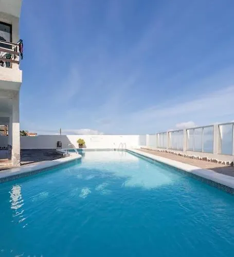 Coastal Vista: Retreat In Nature * Bajamar (La Laguna)